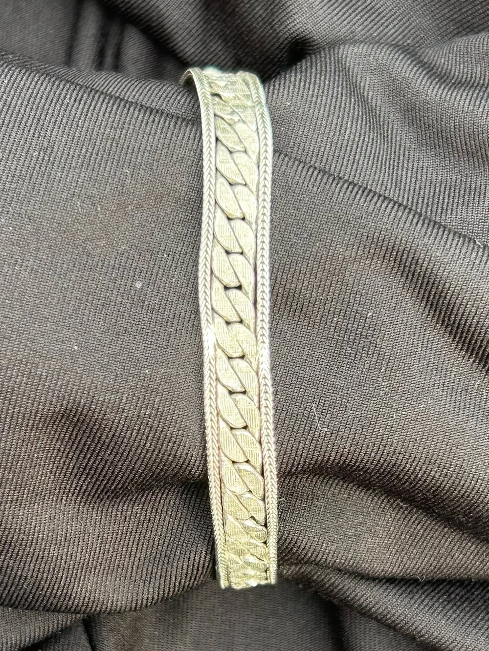 Silver-Tone Unisex Bracelet- SE Asian, 7”. Woven Chain & Box-Tongue Clasp. VGUC.